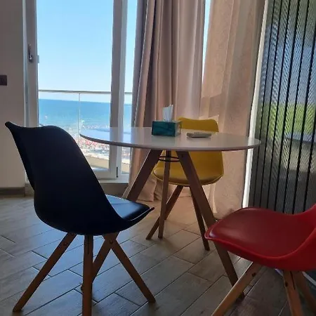 Apartament Hampton 4 By Alz アパート