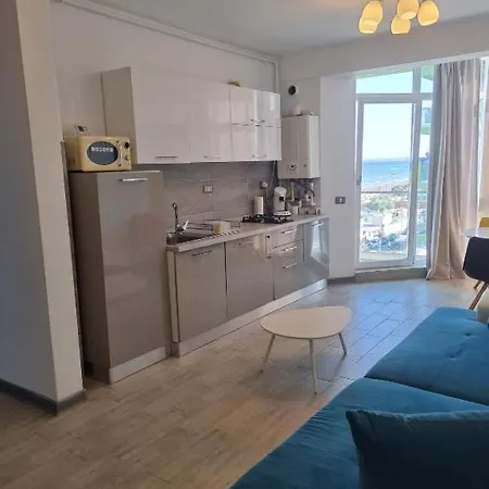 アパート Apartament Hampton 4 By Alz ナボダリ
