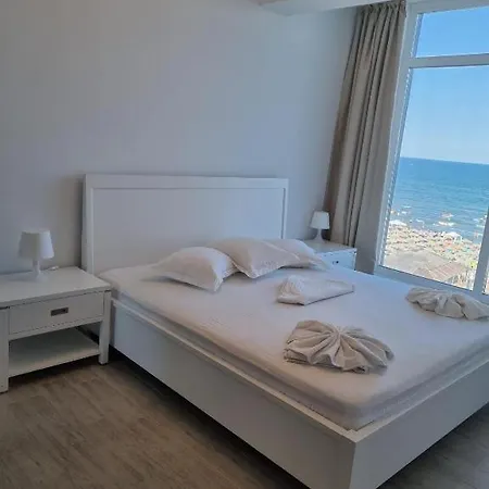 Apartament Hampton 4 By Alz *